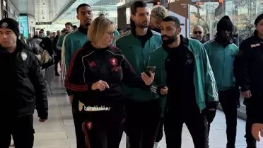 Liverpool oyuncuları Galatasaray maçı öncesi İstanbul'da AVM gezdi