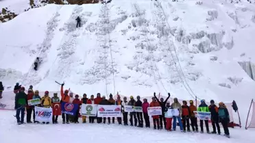 Buz Tırmanışı Eğitimi Palandöken'de Yapıldı