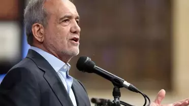 Pezeşkiyan'dan Trump'a mesaj niteliğinde çıkış: Tarihten hiç ders çıkarmamışlar