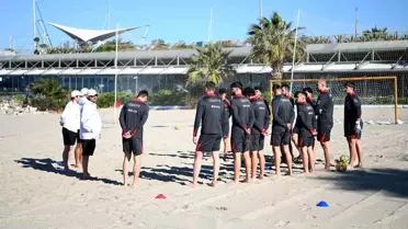 Plaj Futbolu Milli Takımı kamp için Kuşadası'nda