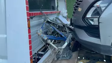 İznik'te Bisikletliye Otomobil Çarptı