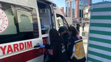 Samsun'da Elektrikli Motor Park Halindeki Araca Çarptı