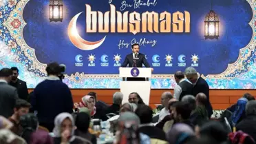 AK Parti'nin 'Gelenekten Geleceğe İftarı'nda 400 usta sanatçı bir araya geldi