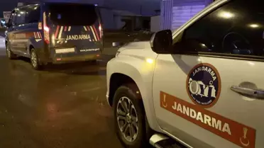 Aksaray'da Genç Bıçaklandı