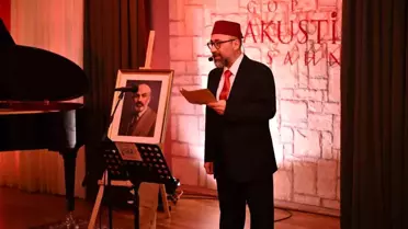 Gaziosmanpaşa'da İstiklal Marşı'nın kabulünün 105'inci yıl dönümünde Mehmet Akif Ersoy anıldı
