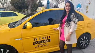Kadın Taksici Gizem Kekeç: Kadınlar Her İşi Başarabilir