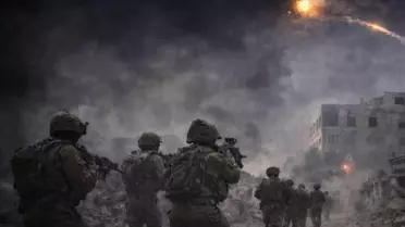 İsrail ordusu Lübnan'ın güneyindeki bazı noktalarda karadan ilerliyor