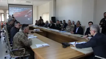 Vali Çelik Genç İlçesini Ziyaret Etti