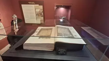 700 Yıllık Berkuk Kur'an-ı Kerim Ziyarete Açıldı