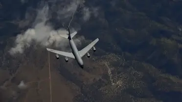 ABD'nin Yakıt İkmal Uçağı Irak'ta Düştü