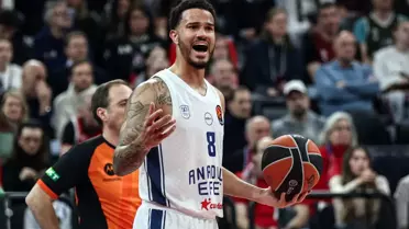 Anadolu Efes, Bayern Münih'i yendi