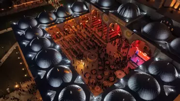 Edirne'de Selimiye Cami'nin Avlusunda İftar Organizasyonu