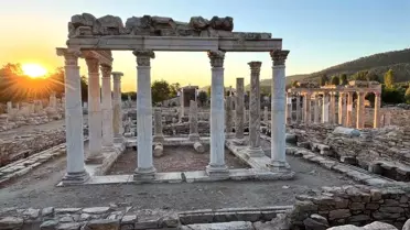 Stratonikeia ve Lagina'da Restorasyon Eğitimleri