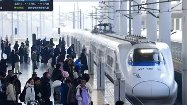 Çin'de Seyahat Rekoru: 9,4 Milyar Yolcu