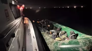 Didim'de 18 Düzensiz Göçmen ve 4 Kaçakçı Yakalandı
