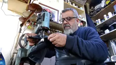 30 Yıldır Ayakkabı Tamirciliği Yapıyor