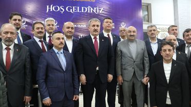 Destici'den İran'a Füze Uyarısı