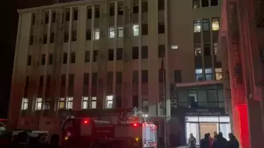 Mersin'de Emniyet Binasında Yangın