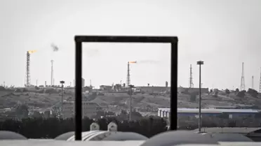 Trump'tan Hark Adası'na Hava Saldırıları