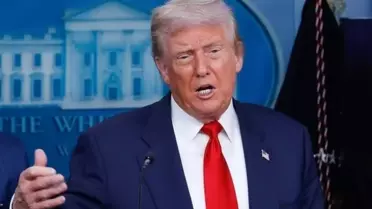 Trump: İran'ın Hark Adası'ndaki askeri hedeflerini vurduk