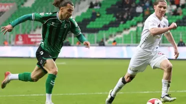 90+4'te inanılmaz son! Bu golle belki de kümede kalacaklar