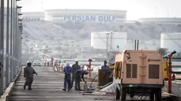 ABD, İran'ın Hark Adası'na Saldırdı