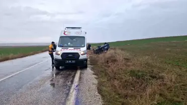 Çorum'da Otomobil Şarampole Devrildi: 1 Yaralı