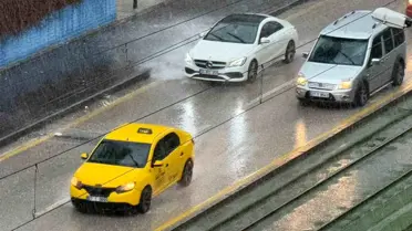 Gaziantep'te Sağanak Yağış Zorluk Yaratıyor