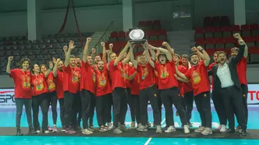 Göztepe Hentbol Süper Ligi'ne Yükseldi