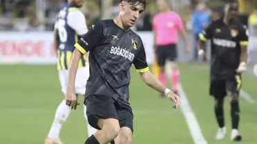 Henüz ömrünün baharındaydı! 20 yaşındaki futbolcudan acı haber