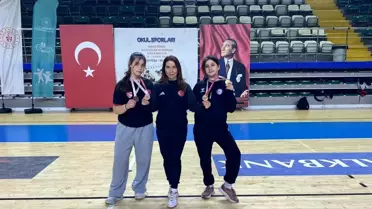 Köyceğizli Sporcular Bilek Güreşi'nde İlk Madalyalarını Aldı