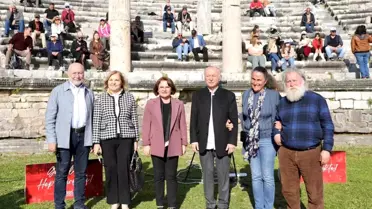 Thales'in kenti Miletos'ta 'Matematik ve Umut' temalı buluşma gerçekleştirildi