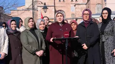 AK Parti Kadın Kolları'nın 300 bini aşkın hatminin duası Ayasofya'da yapıldı