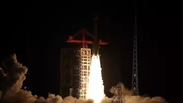 Çin'den Yeni Uydu Fırlatıldı