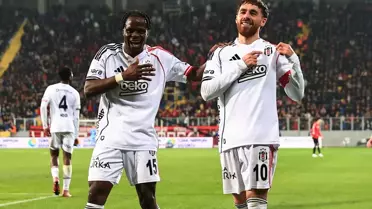 Göztepe'den Ayrılanlar Golleri Sıralıyor