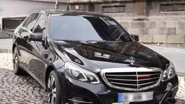 Kars Belediyesine Azerbaycan'dan anlamlı destek: Makam aracı hediye edildi