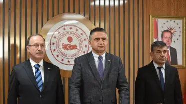 Kepez'de Tabanca İle Odaya Kilitlenen Şahıs Teslim Oldu