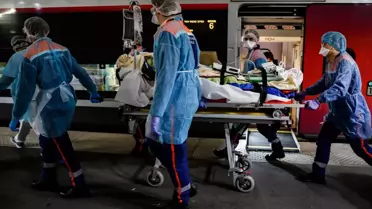 Üniversitede salgın paniği! 2 kişi öldü, 11 kişi hastanede, 30 bin kişiyle iletişime geçildi