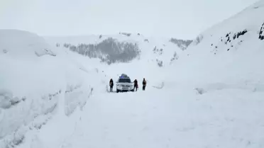 Kapatılan Yolun Ardından Hastalar Kurtarıldı