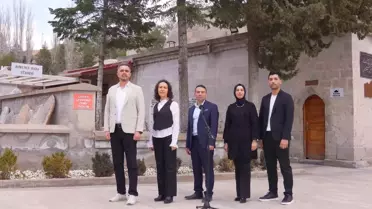 Aksaray'daki öğretmenlerden 'Geçilmedi Çanakkale' klibi