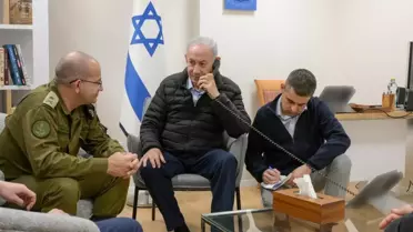 Netanyahu'nun harekat fotoğrafı tartışma tarattı