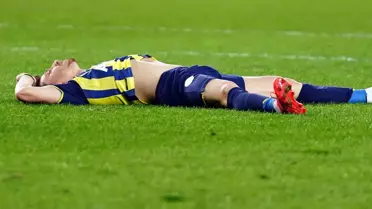 Rakamlar ortada! Fenerbahçe şampiyonluğa hep bu ayda havlu atıyor