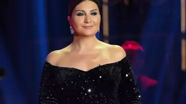 Sibel Can 11 yaş küçük sevgilisini hediyelere boğdu