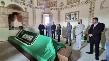 Vali Yılmaz, Külliye ve Türbeleri Ziyaret Etti