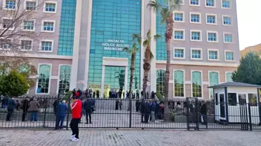 Antalya Büyükşehir Belediyesi davasında görevden uzaklaştırılan emniyet müdürüne tahliye