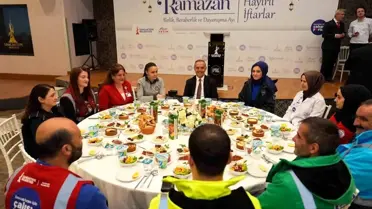 Başkan Yeğin mesai arkadaşlarıyla iftarda buluştu: 'Sancaktepe'de büyük bir aileyiz'
