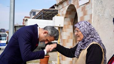 Çaycuma Kaymakamı Adem Kaya şehit ve gazi ailelerini ziyaret etti