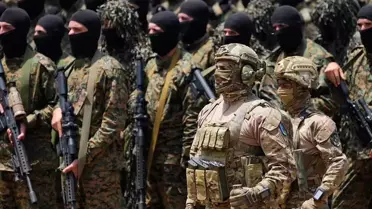 İsrail ve ABD'ye karşı zafer vaadi verip savaş ilan ettiler