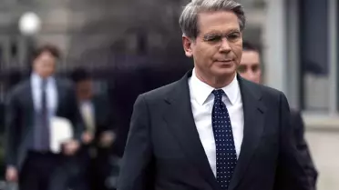 ABD, fiyatları düşürmek amacıyla denizdeki İran petrolüne uygulanan yaptırımları kaldırabilir