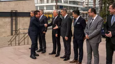 Adalet Bakan Yardımcısı Tuncay'dan İzmir Adliyesi'ne ziyaret